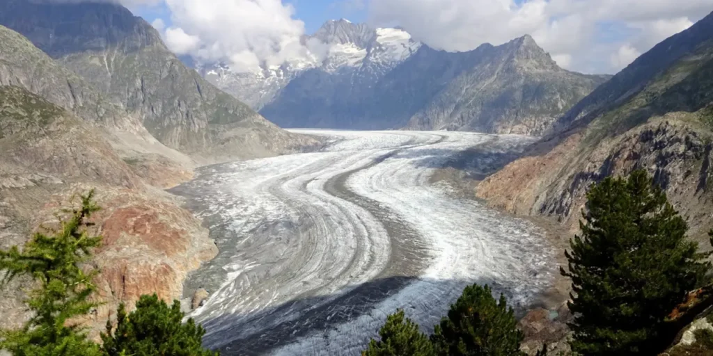 Aletsch Glacier 3-1