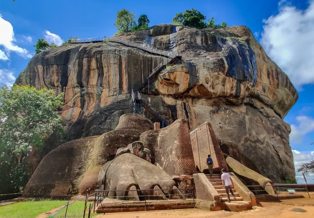 Explore Sri Lanka 1-2