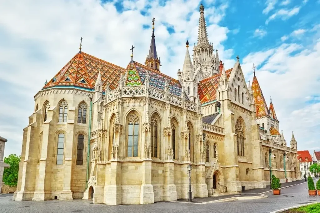Famous Tourist Destinations In Hungar 1-10