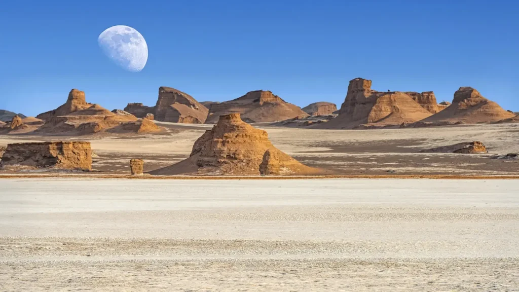 The Top Famous Deserts In The World 26