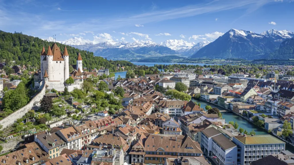 The Top Tourist Attractions In Switzerland 07